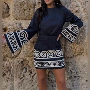 Aurora Elegant Embroidered Mini Long-sleeve Dress
